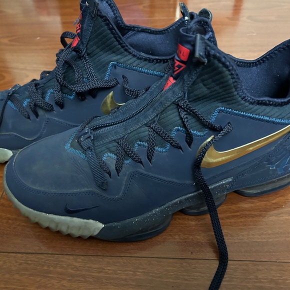 Nike Lebron 16 - Size 13 - Authentic - Picture 3 of 3